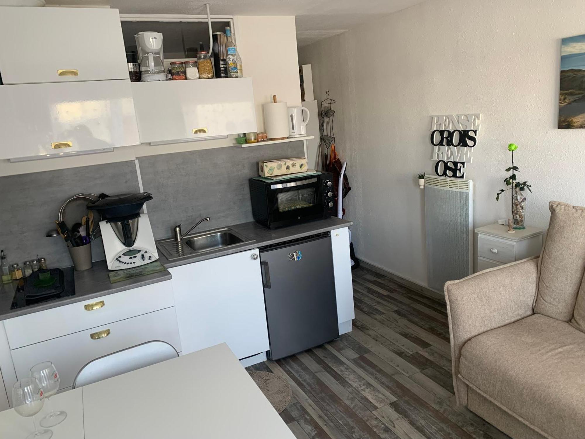 Vittoria Immobilier 11 - Reglement Sur Place - Cheques Vacances Acceptes La Grande Motte Rum bild