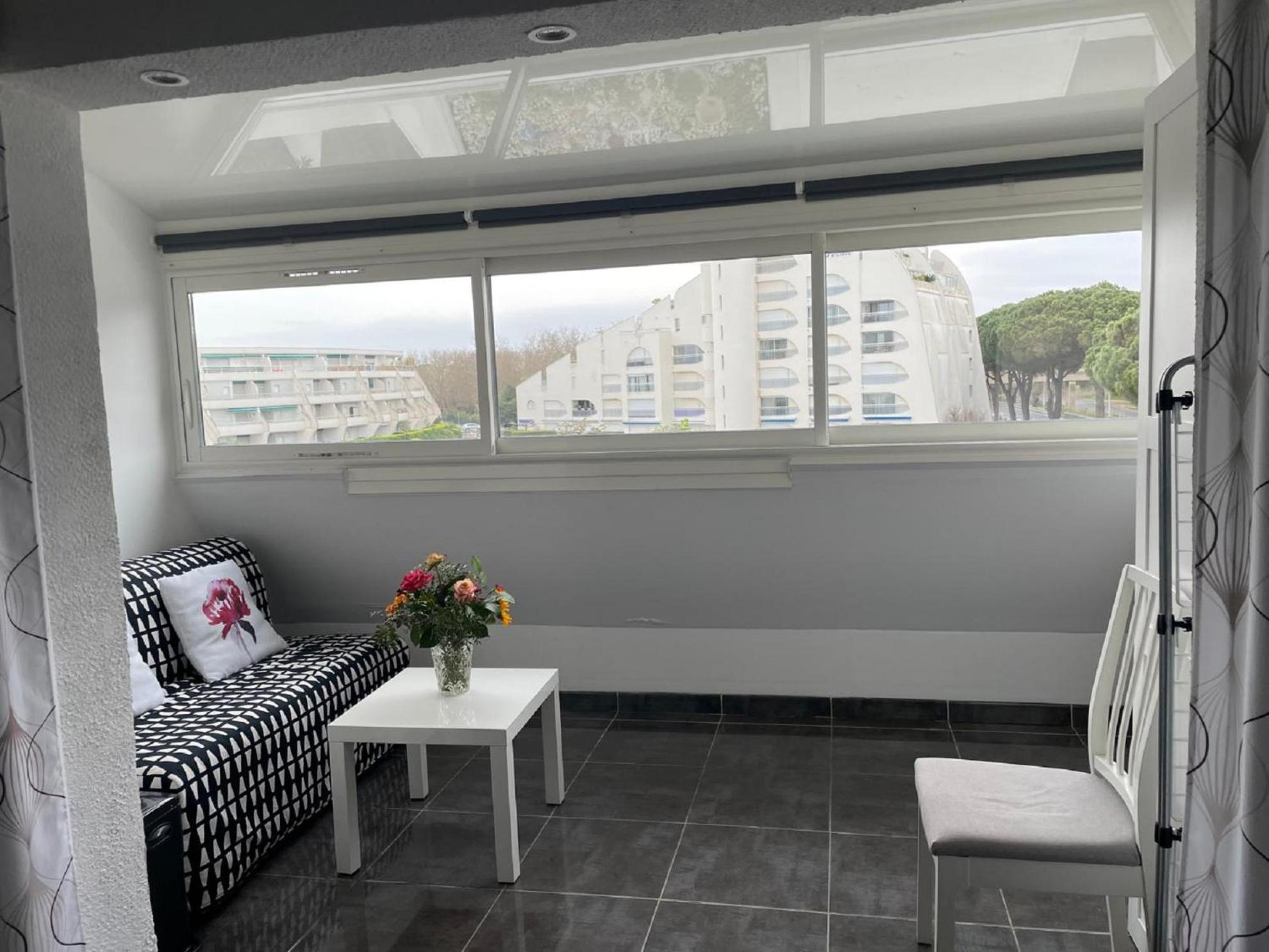 Vittoria Immobilier 11 - Reglement Sur Place - Cheques Vacances Acceptes La Grande Motte Rum bild